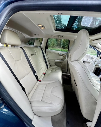 Volvo XC 60 cena 52500 przebieg: 233000, rok produkcji 2012 z Kępno małe 781